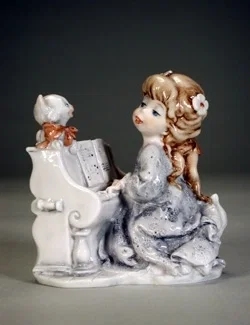 PLAYING THE PIANO by Giuseppe Armani — Sculpture