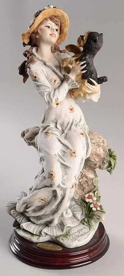 Lucia by Giuseppe Armani — Sculpture