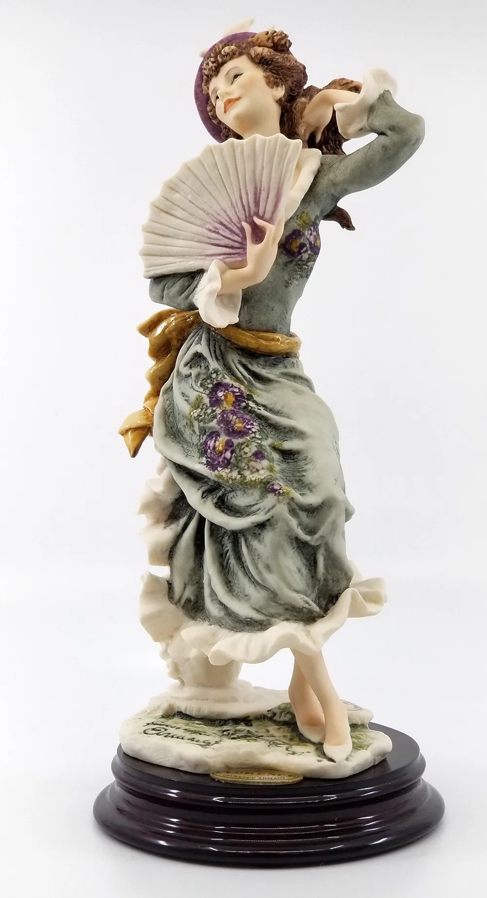 Violet by Giuseppe Armani — Sculpture