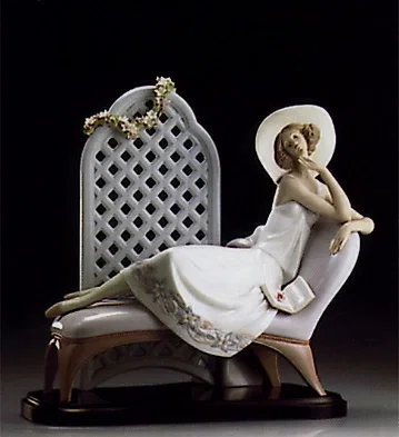 Garden Of Dreams Le4000 1994 Society by Lladro — Porcelain Figurine