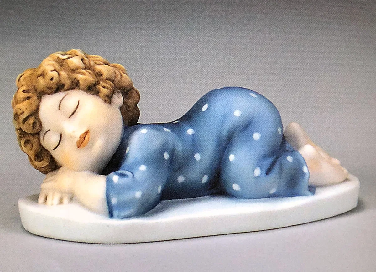 SLEEPING BABY by Giuseppe Armani — Sculpture