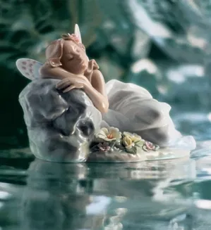 Girl with Lamb 1969-93 by Lladro | Handcrafted Spanish
