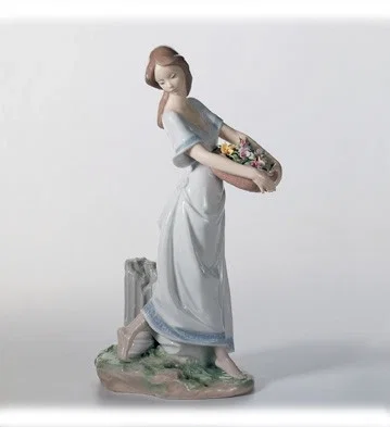 Gardens Of Athens by Lladro — Porcelain Figurine