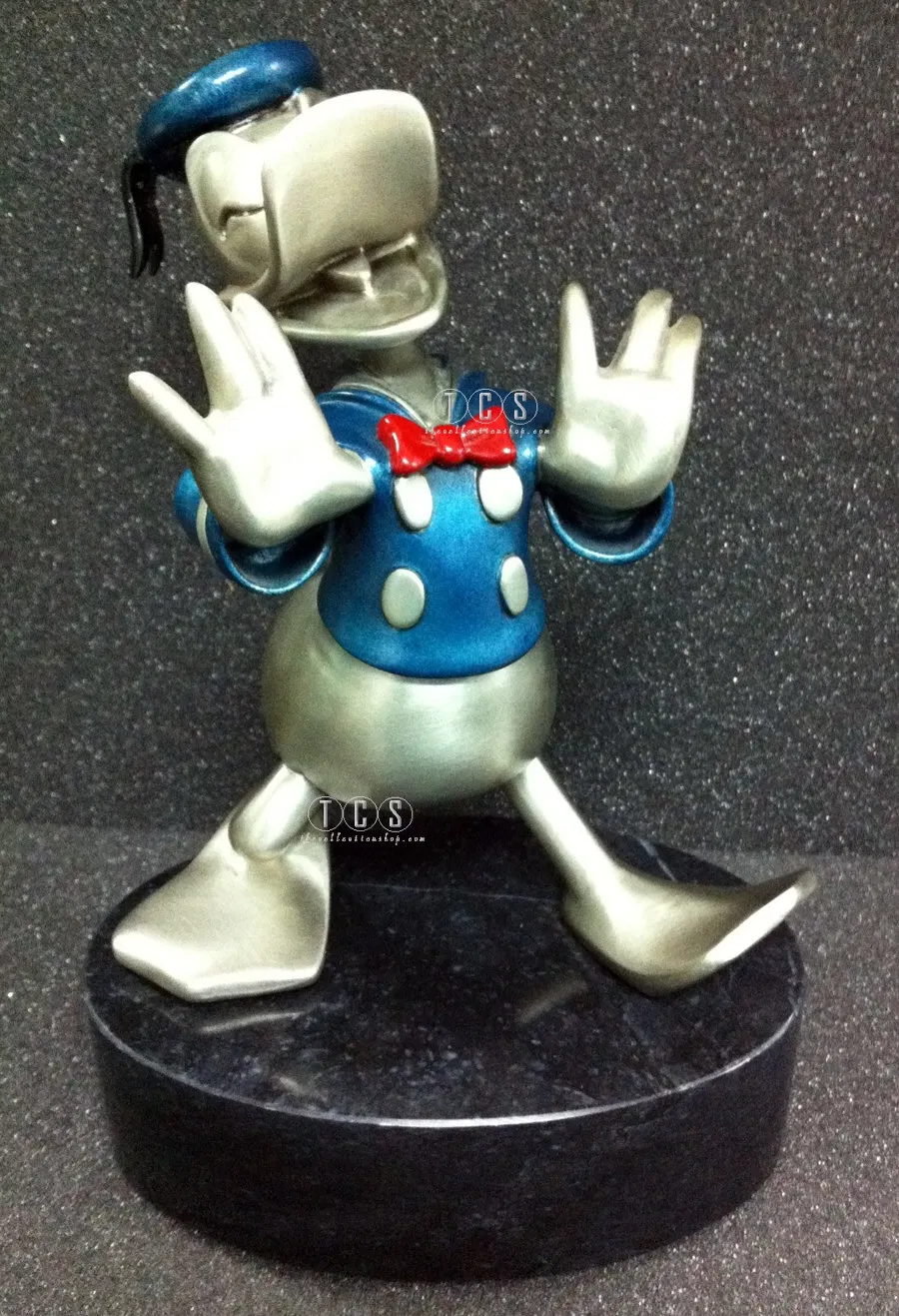 WDCC Disney Classics Mickey and Minnie Jitterbugging Pewter