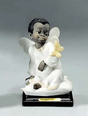 Angel With Butterfly by Giuseppe Armani — Sculpture
