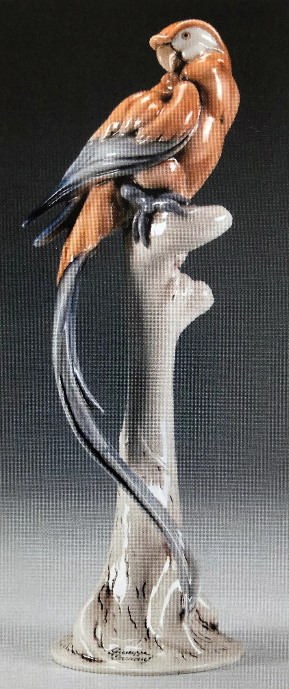 PARROT by Giuseppe Armani — Sculpture