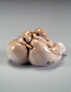TWO SMALL DUCKS by Giuseppe Armani — Sculpture
