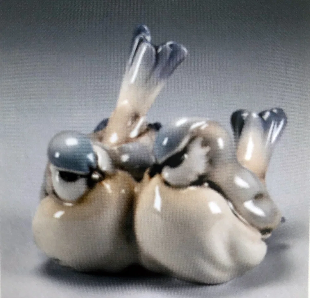 TWO TOMTITS by Giuseppe Armani — Sculpture