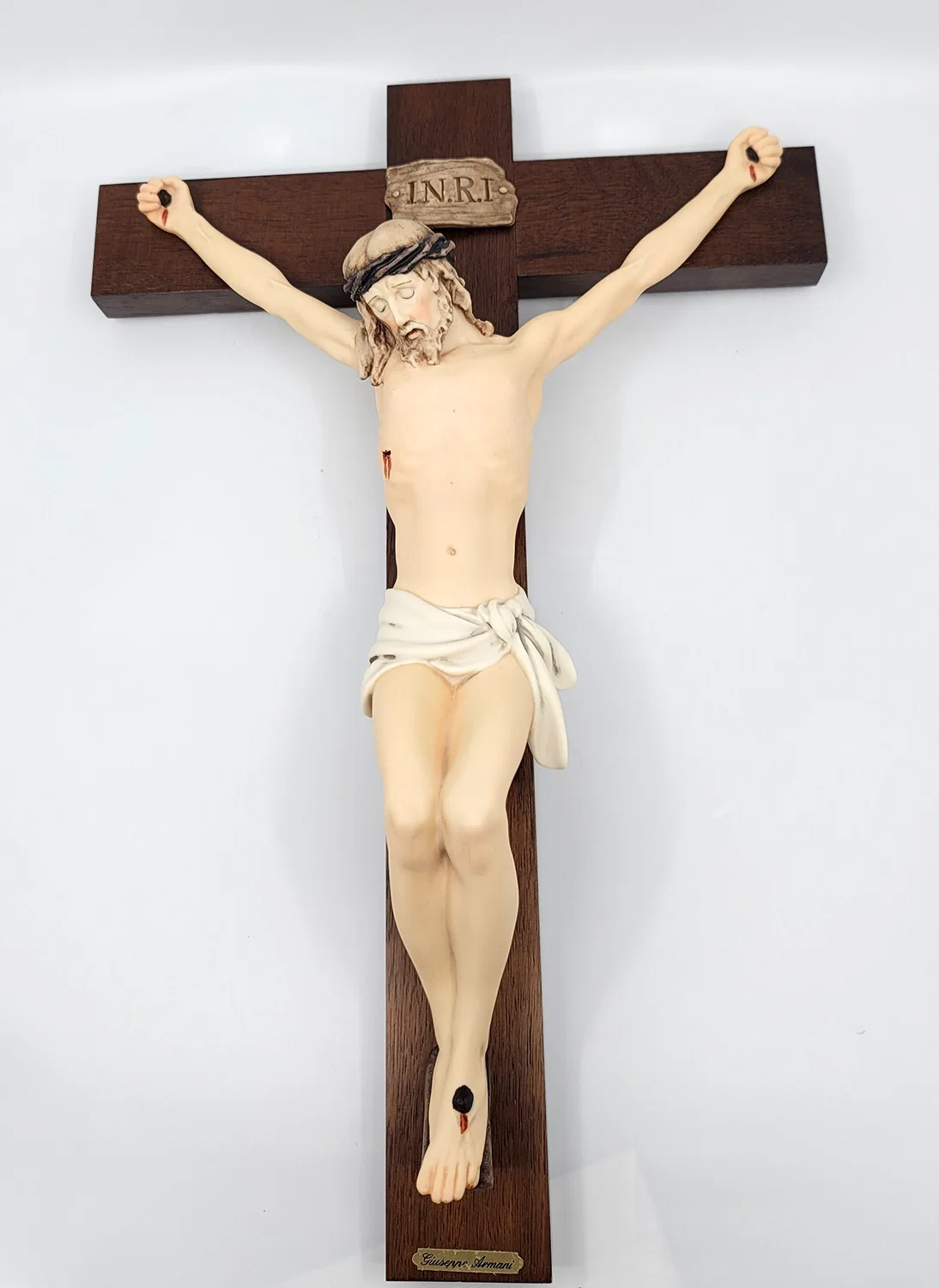 Crucifix by Giuseppe Armani — Sculpture