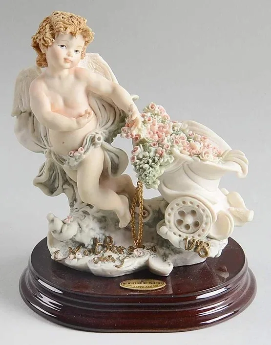 Mothers Day 1998 Mother's Bouquet by Giuseppe Armani — Sculpture