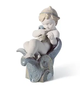 のりのリリー Girl with Lilies Sitting 1977-97 by Lladro | Handcrafted