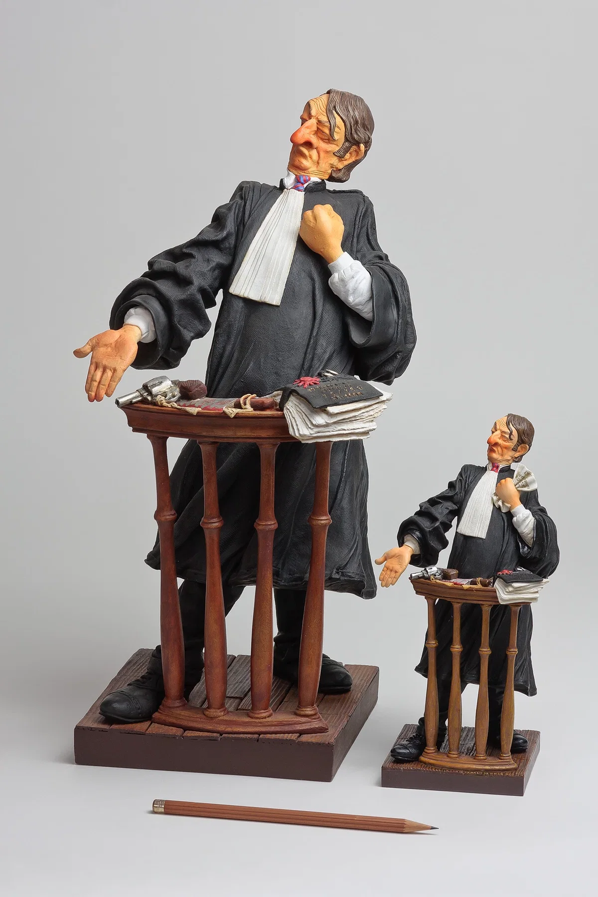 The Lawyer / L'avocat 1/2 Scale by Guillermo Forchino — Comical Art Sculpture