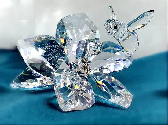 Swarovski Crystal - Collector, The Bee 20th SCS Anniversary
