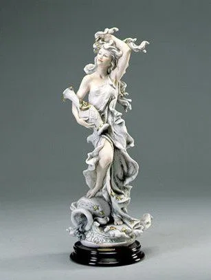 Aquarius 876f by Giuseppe Armani — Sculpture