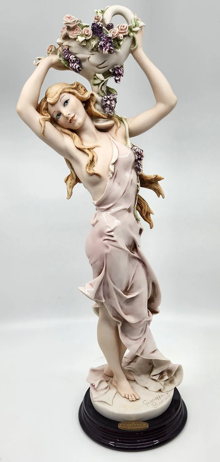 Lilac And Roses by Giuseppe Armani — Sculpture