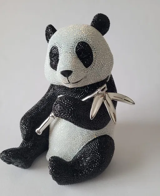 シン Myriad Ching Ching Panda by Swarovski Crystal