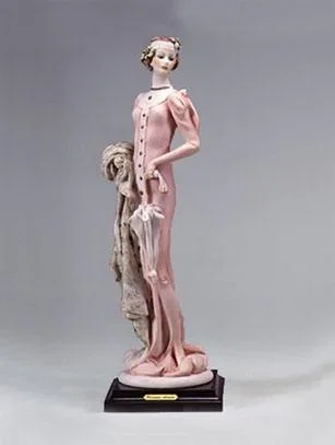 Lady With Sunshade by Giuseppe Armani — Sculpture
