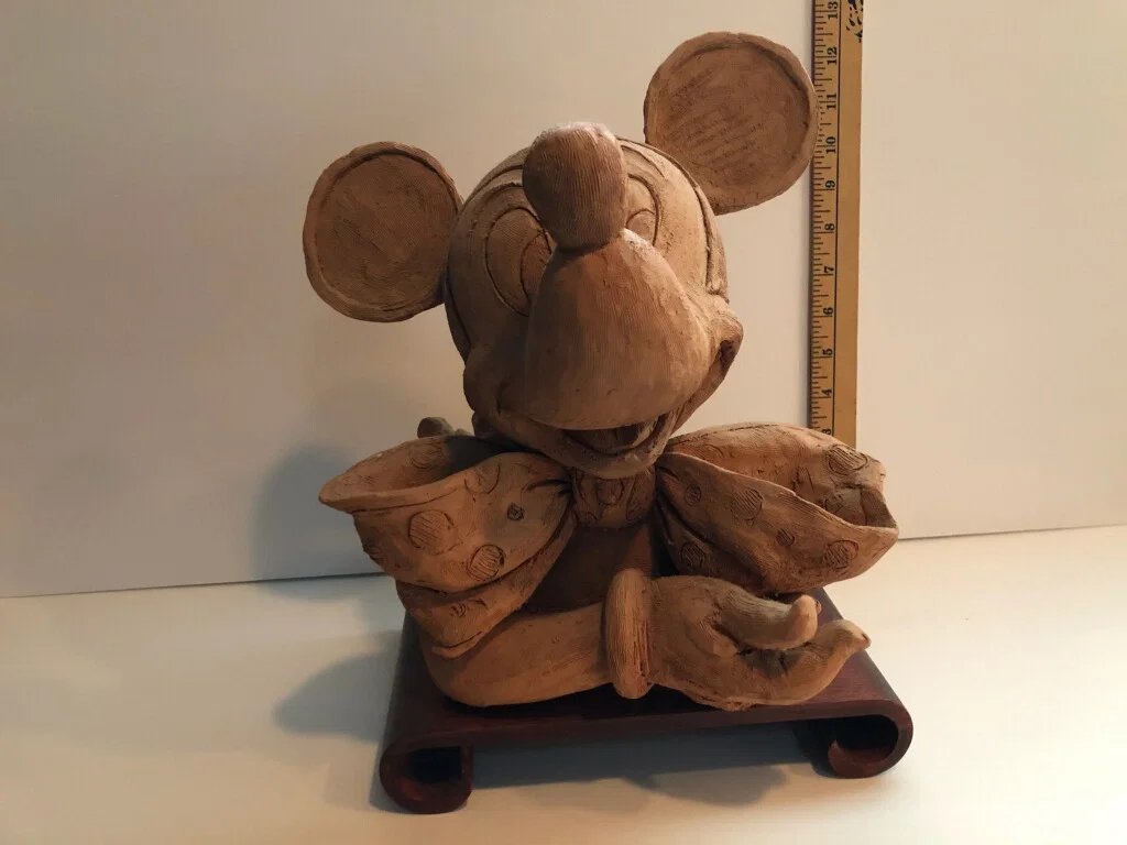 Original Mickey In Clay for Disneyana 1998 by Giuseppe Armani — Sculpture