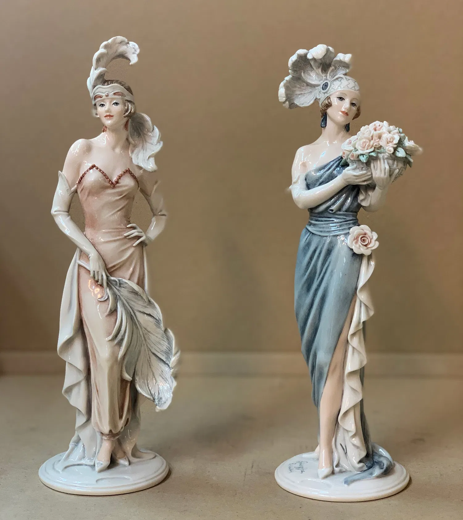 Afternoon Stroll Set by Giuseppe Armani — Sculpture