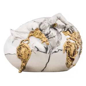 Dargenta - Geopoliticus Child Sculpture