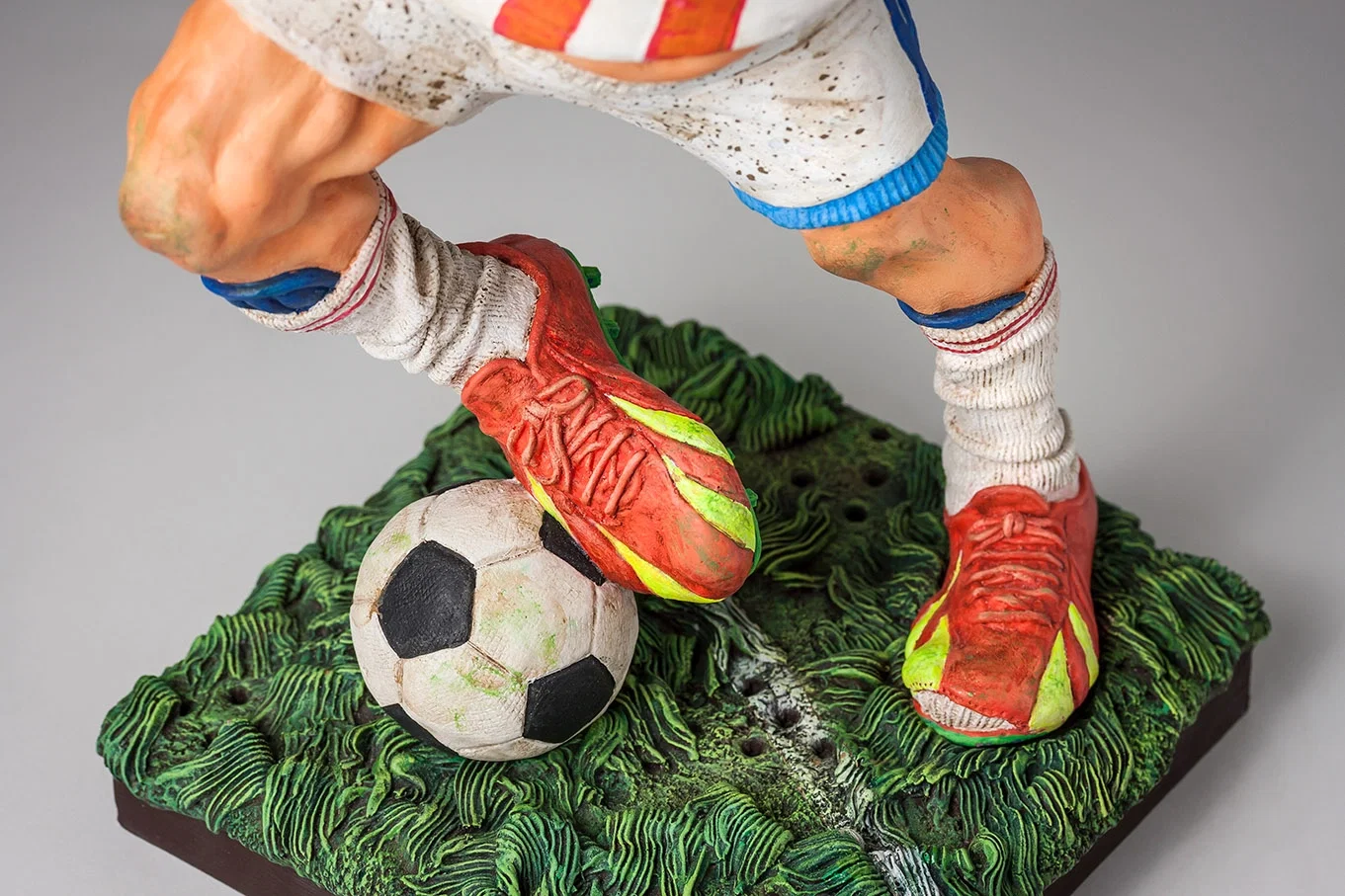 The Football/Soccer Player 1/2 scale by Guillermo Forchino