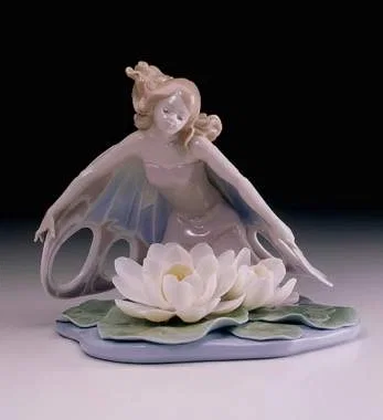 Wings Of Fantasy by Lladro