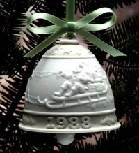 Christmas Bell 1988 by Lladro