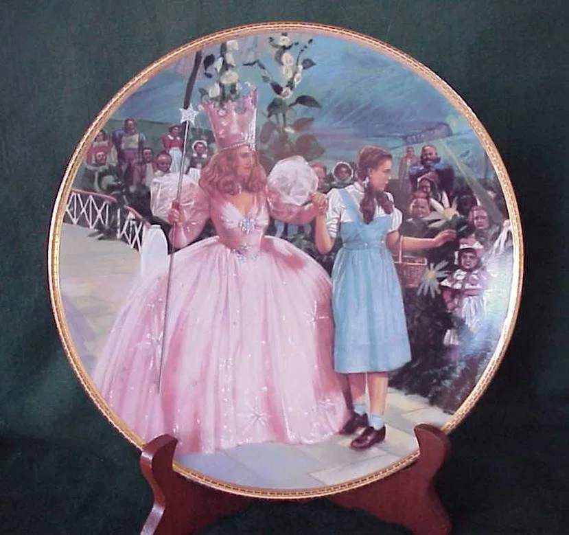 Wizard Of Oz - A Glimpse Of The Munchkins by Thomas Blackshear
